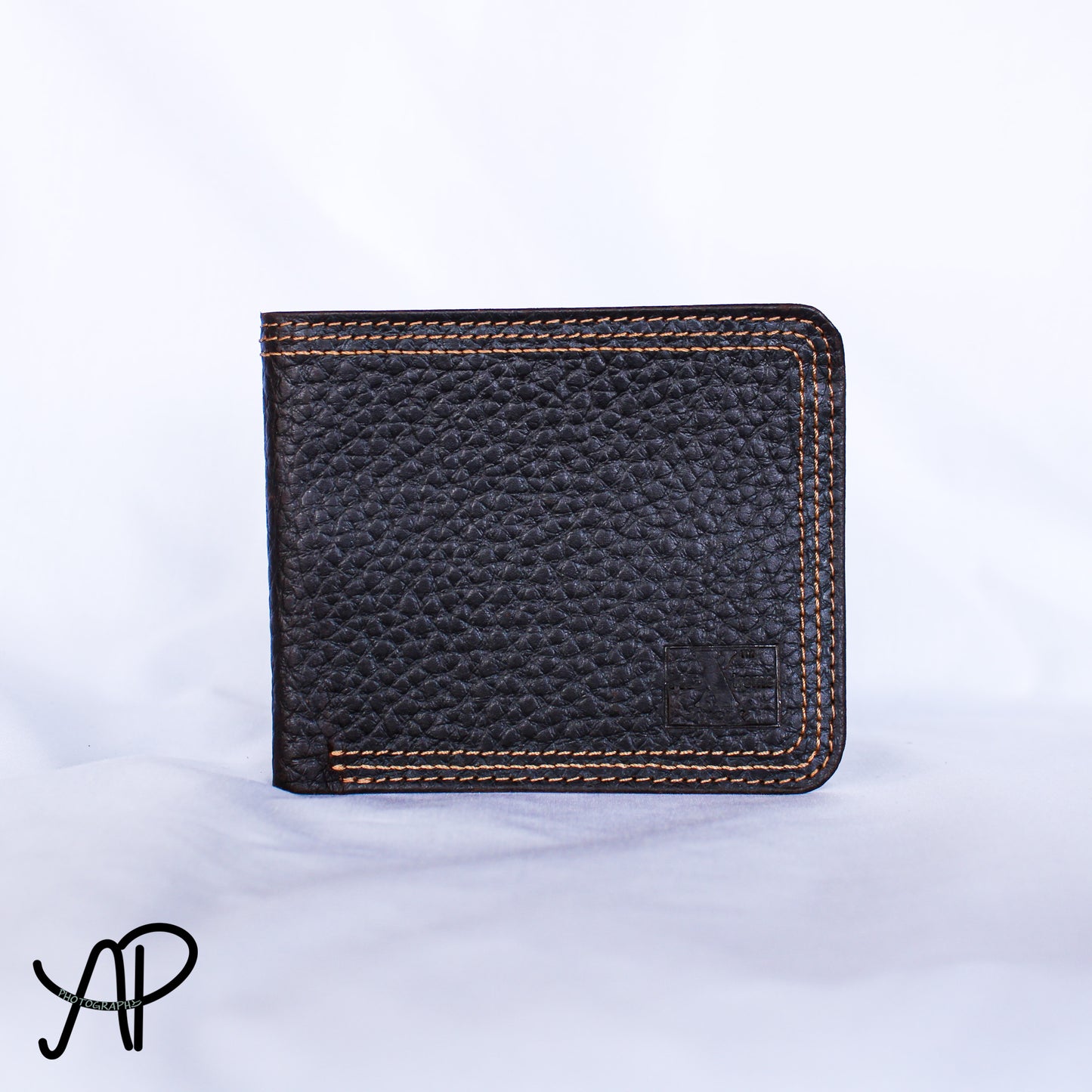 Stitched Plain Bi-Fold