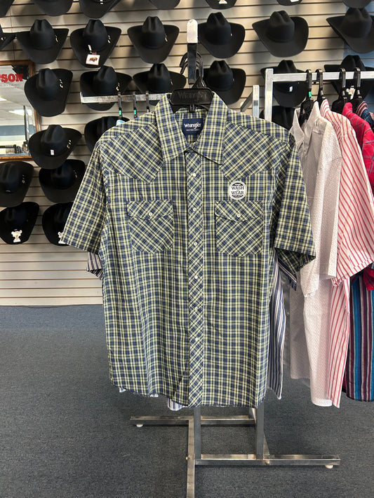 Wrangler Tight Plaid Short Sleeve